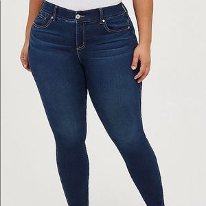 Torrid Dark Wash Skinny Jeans